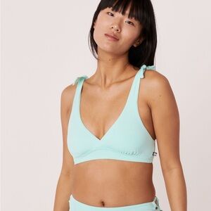 La Vie En Rose Knotted Triangle Bikini Top